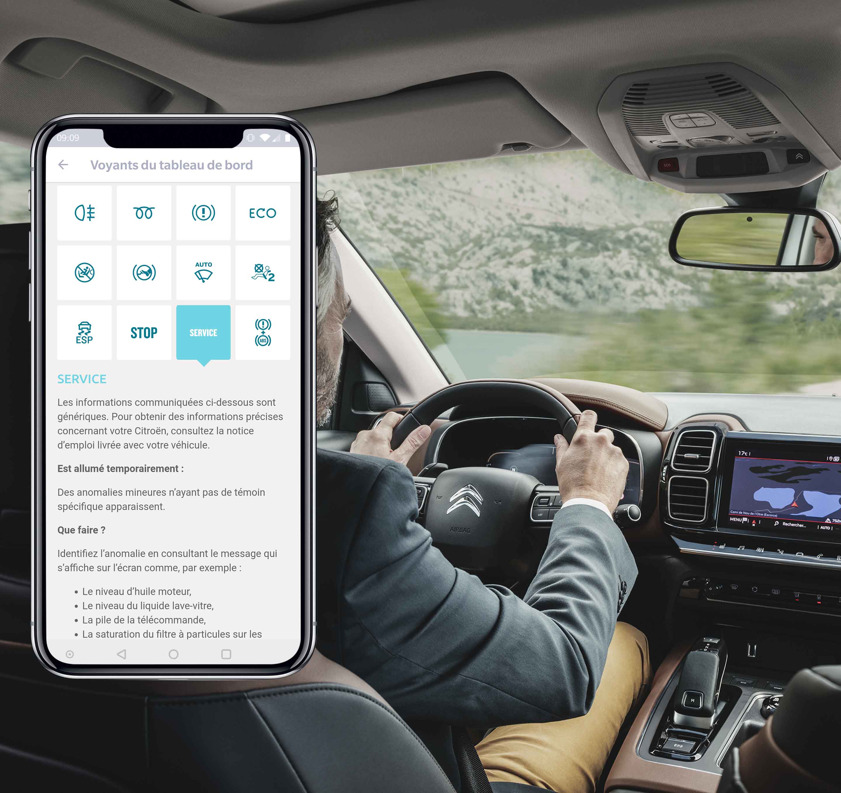 Man driving with the My Citroën app