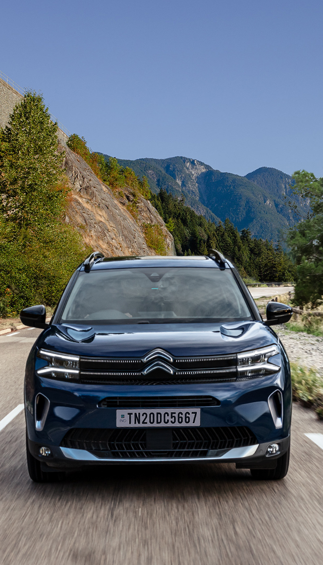 Citroen C5 Aircross 2022 - Kate and Claire